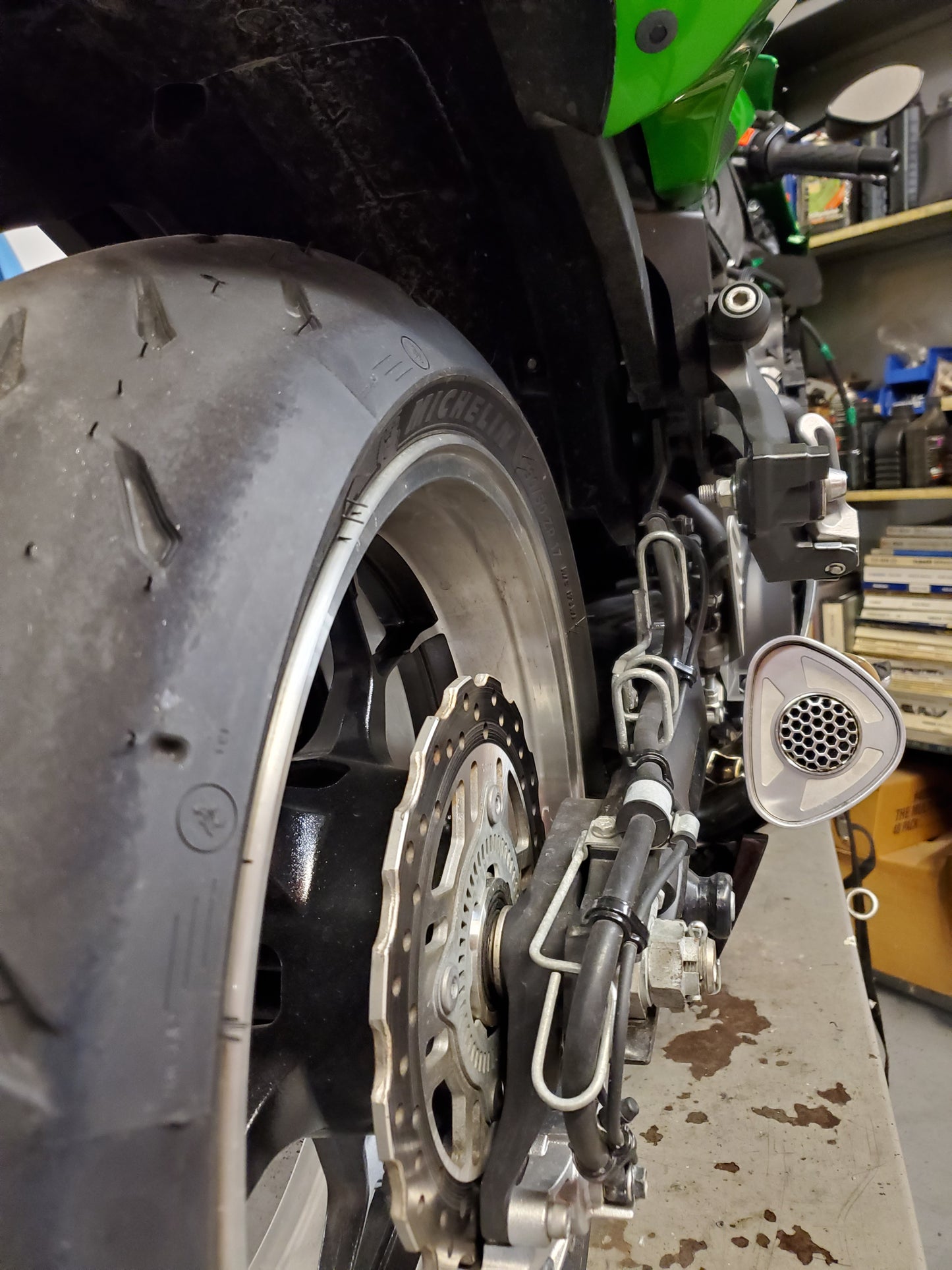 MOJO ZX14 ZX14R 06-25 4 INTO 1 POLISHED VMJEFSZX14K6P*