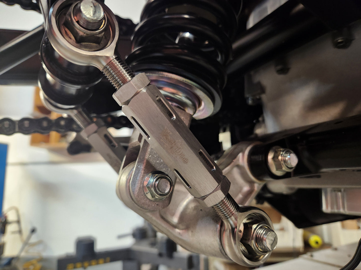 LOWERING LINK ADJUSTABLE HAYABUSA 99-25 VLLABUSAJ9N