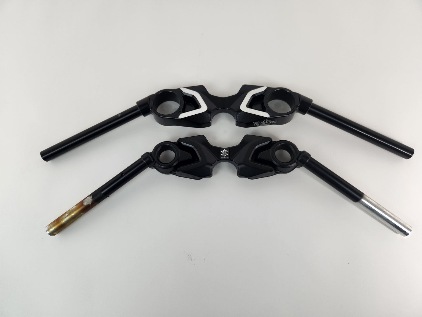 TOP TRIPLE TREE HAYABUSA 22-26 BLACK VTT1PCBUSAM2