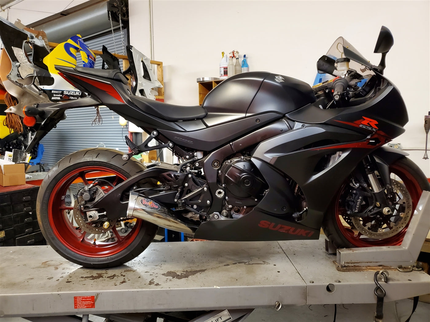 MOJO GSXR1000 17-25 4 INTO 1 NATURAL VMJEFSGSXR1L7N*